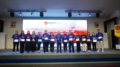 IIK Bhakta Teguhkan Komitmen Menuju �Bhakta Mendunia�� melalui Penandatanganan Kontrak Kinerja Dosen